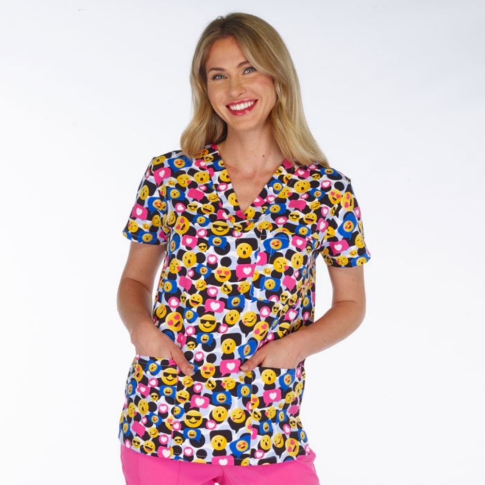 Top reaction scrubs top